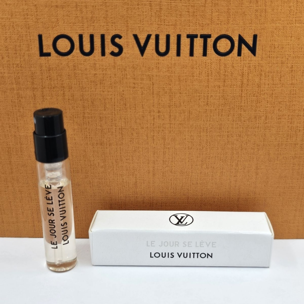 ⭐️3pc✅️Louis Vuitton LE JOUR SE LEVE FRAGRANCE - Picture 3 of 11